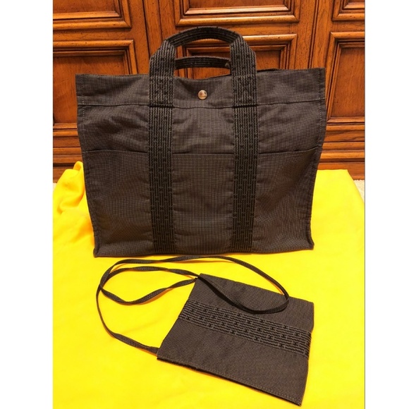 hermes sling bag black